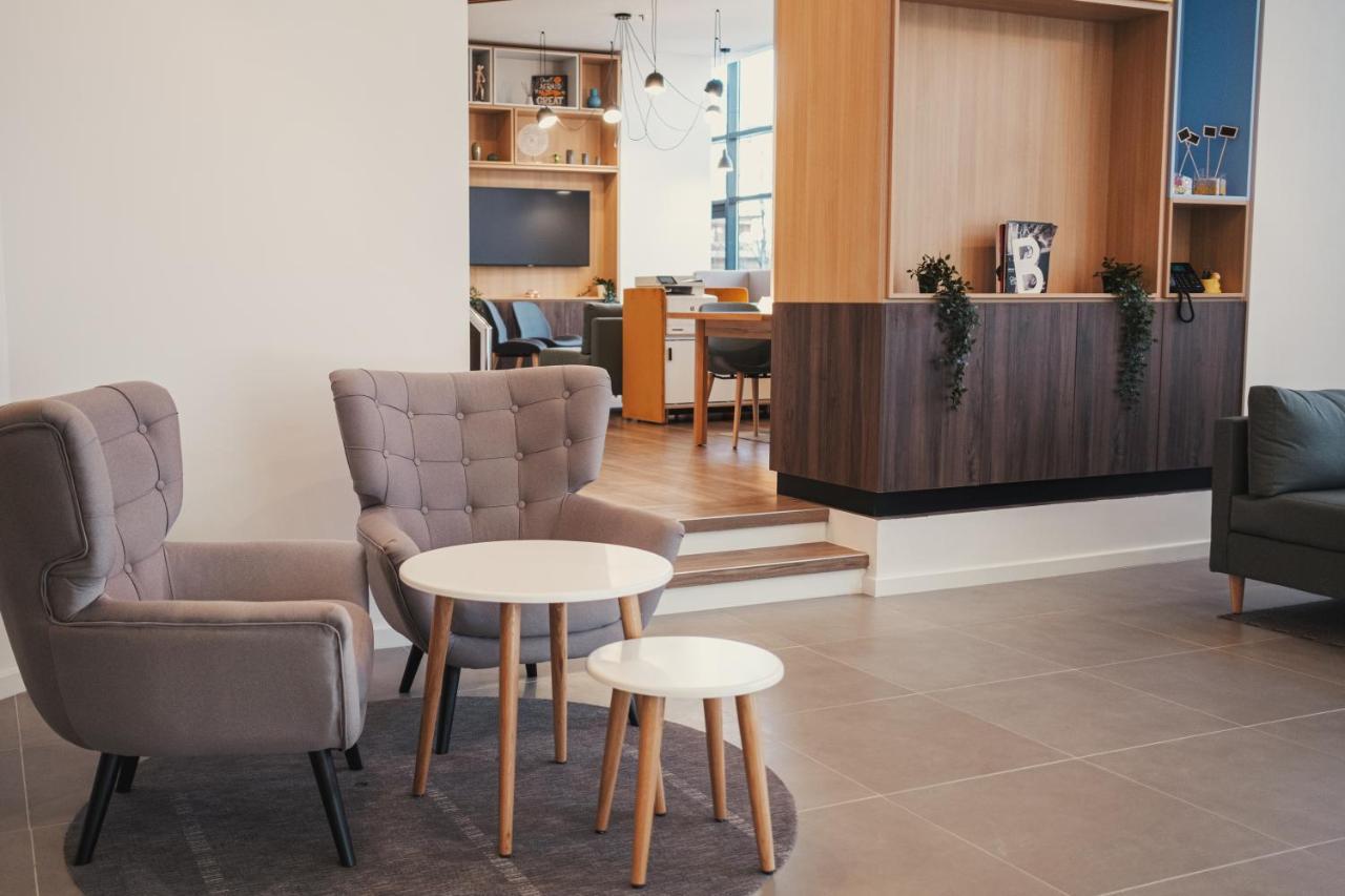 Holiday Inn Bucharest - Times, An Ihg Hotel Екстер'єр фото