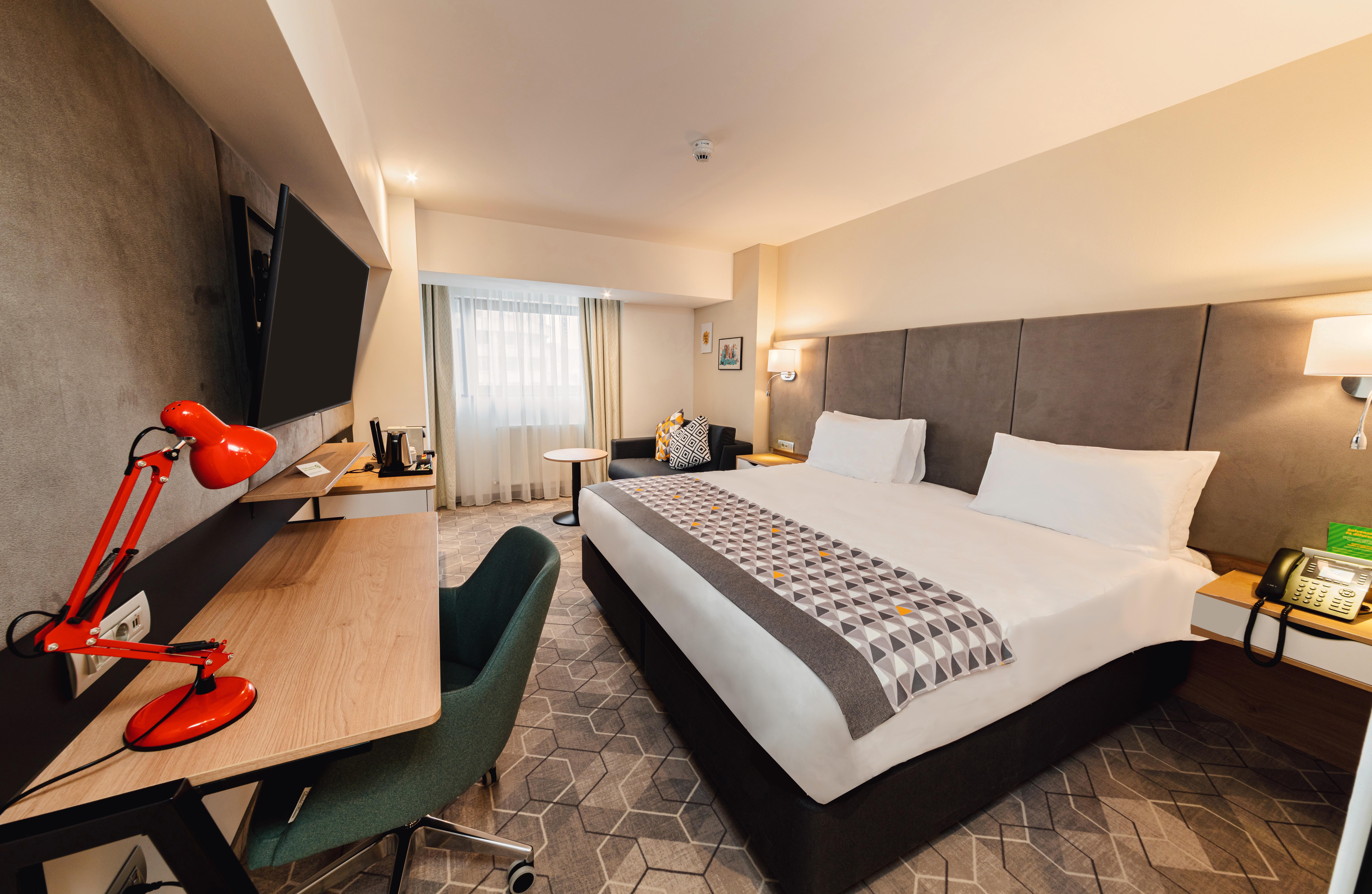 Holiday Inn Bucharest - Times, An Ihg Hotel Екстер'єр фото